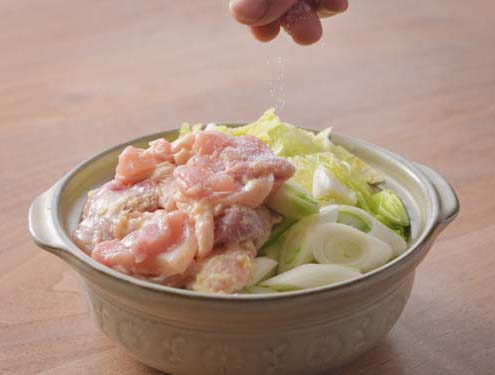 しょうが香る あっさり塩鶏鍋_作り方2