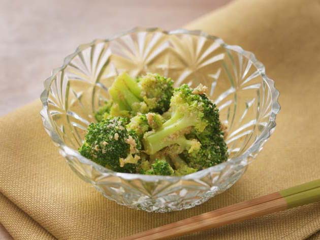 ブロッコリーのごまあえ