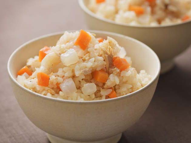 にんじんと大根の炊き込みごはん