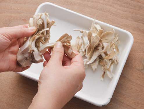 たっぷりきのことベーコンのスパゲッティ_作り方1