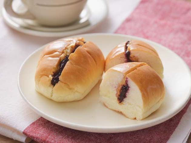 PB＆Jロールパンサンド