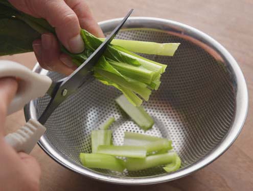 厚揚げと小松菜の卵とじ_作り方1