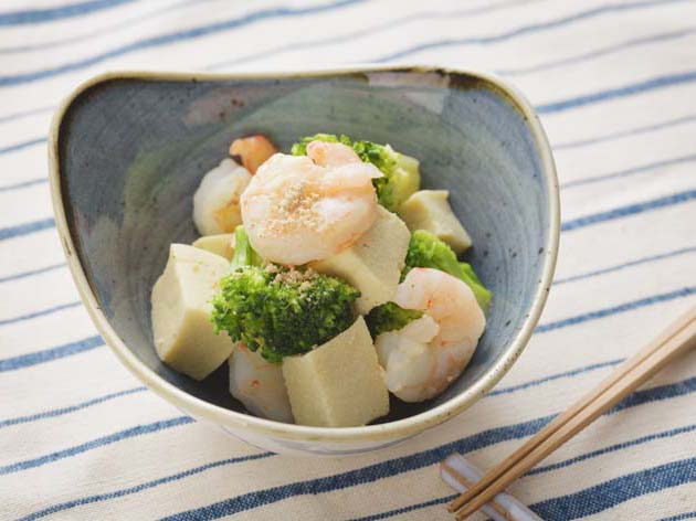 レンジで　高野豆腐とえびの和風蒸し